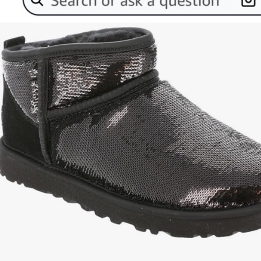 UGG Classic Ultra Mini Mirror Ball Black Cozy Boots~Size 8